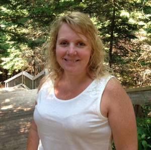 Meet your Posher, Linda